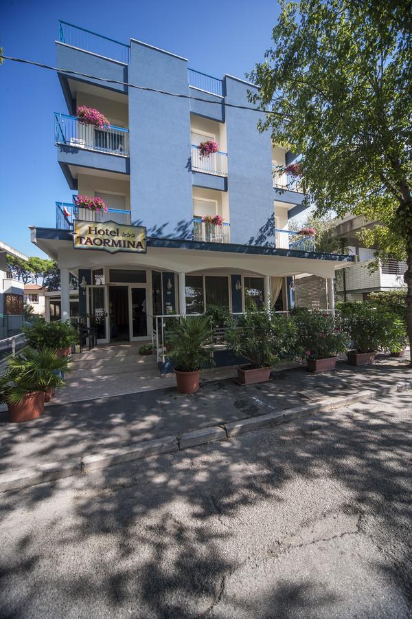 Hotel Taormina ริชโชเน ภายนอก รูปภาพ