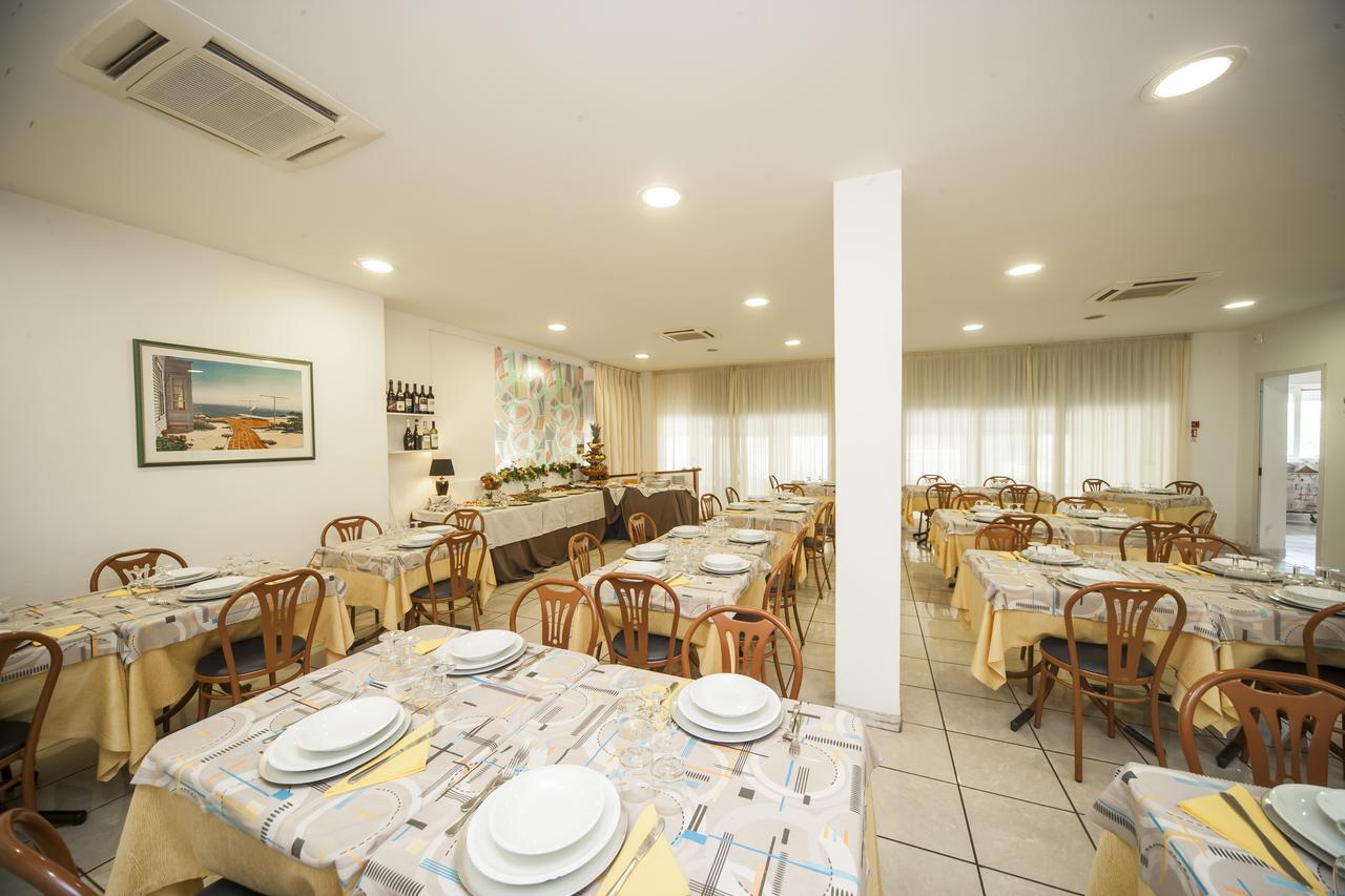 Hotel Taormina ริชโชเน ภายนอก รูปภาพ